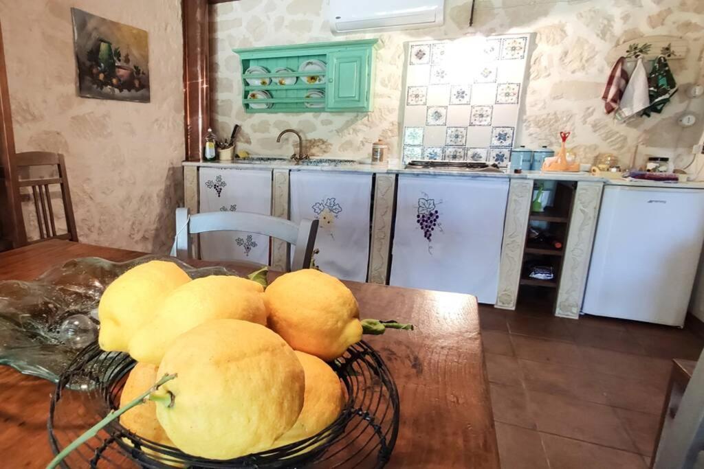 Villa Neli, Palazzolo Acreide, Siracusa, Hot Tub, Wi-Fi & Parking Ngoại thất bức ảnh