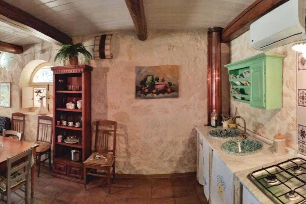 Villa Neli, Palazzolo Acreide, Siracusa, Hot Tub, Wi-Fi & Parking Ngoại thất bức ảnh
