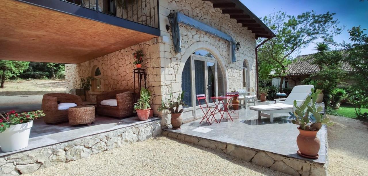 Villa Neli, Palazzolo Acreide, Siracusa, Hot Tub, Wi-Fi & Parking Ngoại thất bức ảnh
